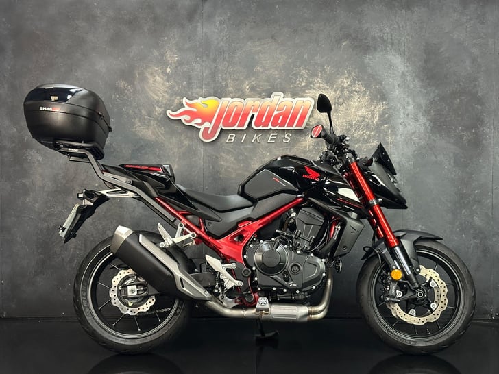 Honda CB750 HORNET 750