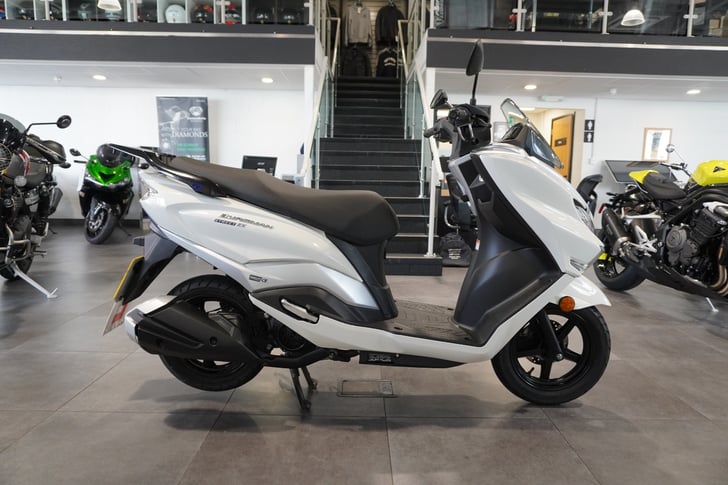 Suzuki Burgman Street 125EX