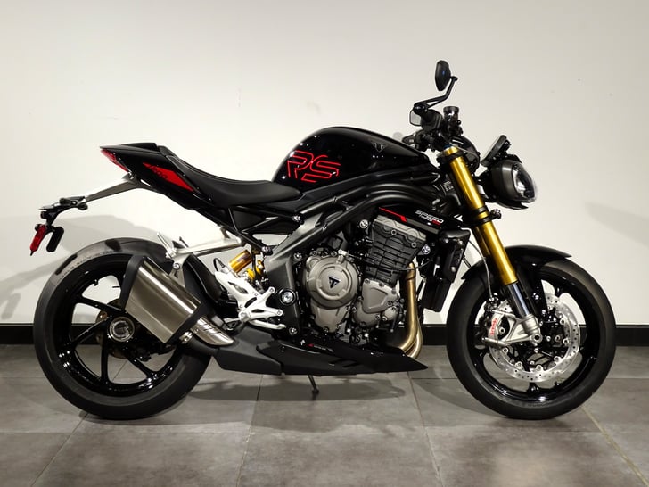Triumph SPEED TRIPLE 1200 RS