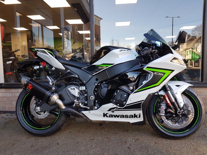 Zx10r white deals