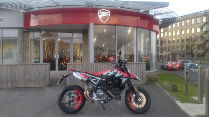 Ducati HYPERMOTARD 950 RVE