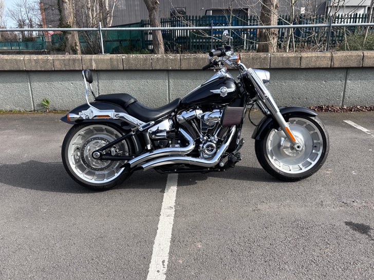 Harley-Davidson FAT BOY 114