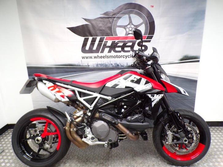 Ducati HYPERMOTARD 950 RVE