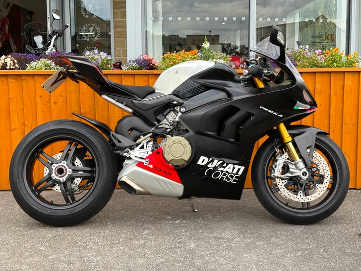 Ducati PANIGALE V4 SP2