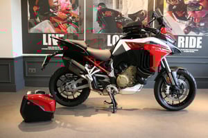 Used Ducati MULTISTRADA V4 MULTISTRADA V4 1158 S for sale in Watford | Image 2