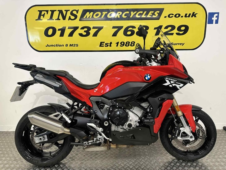 BMW S1000XR