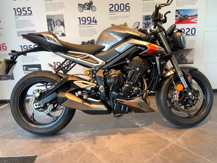 Triumph STREET TRIPLE 765 RS