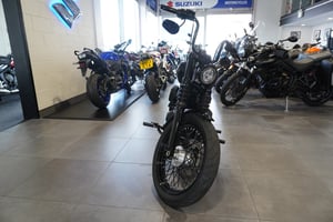 Harley-Davidson SOFTAIL FXBBS STREET BOB 114