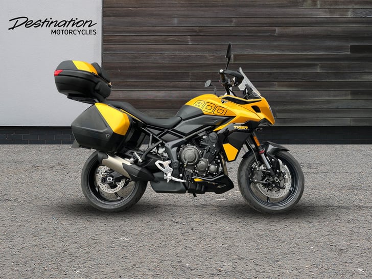 Triumph TIGER 800