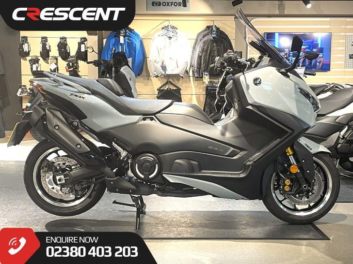 Yamaha TMAX TECH MAX