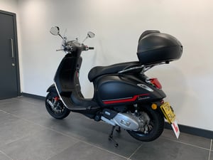 Used Piaggio VESPA SPRINT VESPA SPRINT for sale in Gateshead  | Image 2