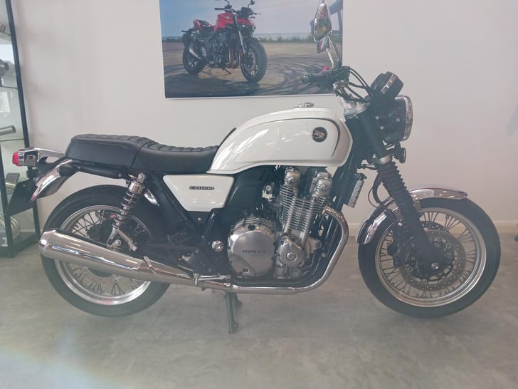 Honda CB1100