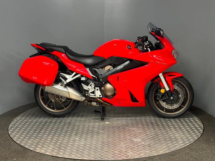 Honda VFR800F