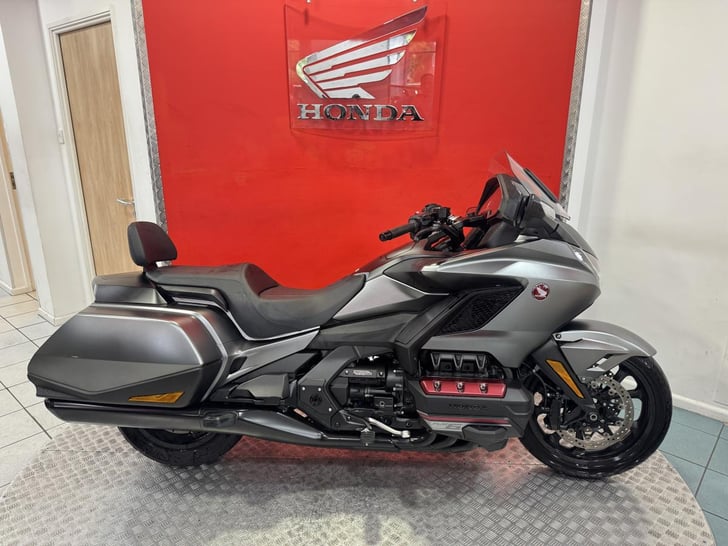 Honda GL1800 Gold Wing DCT
