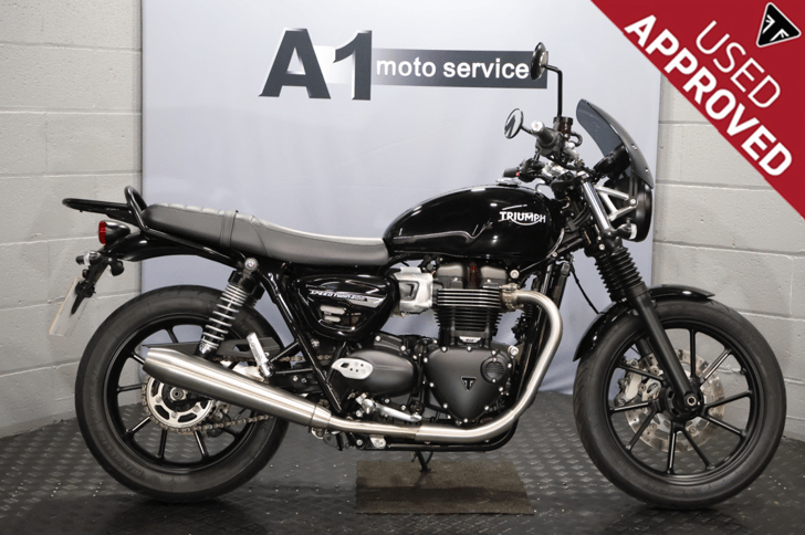 Triumph STREET TWIN