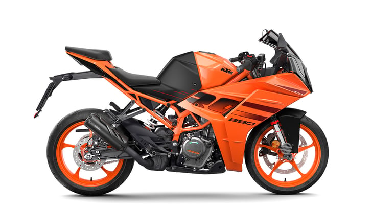 Ktm rc deals 390 bs6 2021