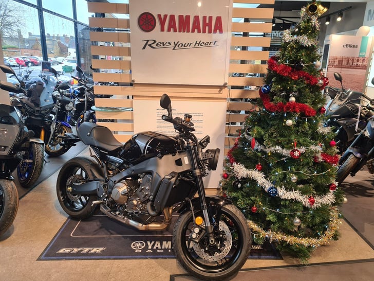 Yamaha XSR900 890 ABS