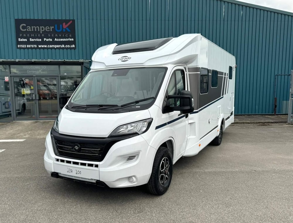 Carado T 457 PRO + for sale in Lincoln