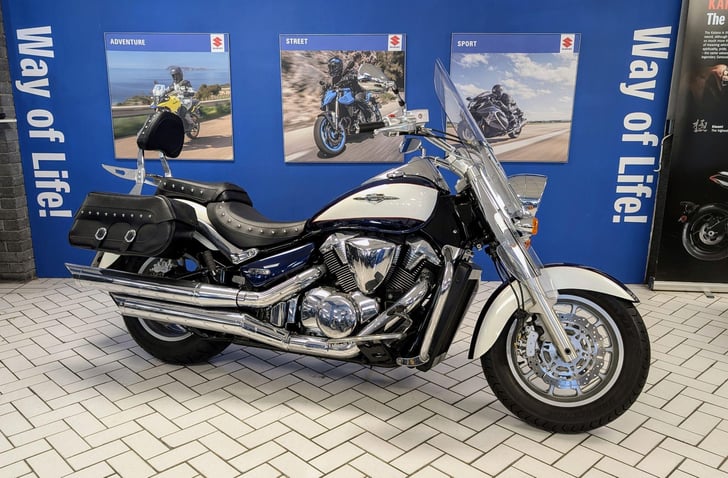 Suzuki INTRUDER 1800 C1800RT