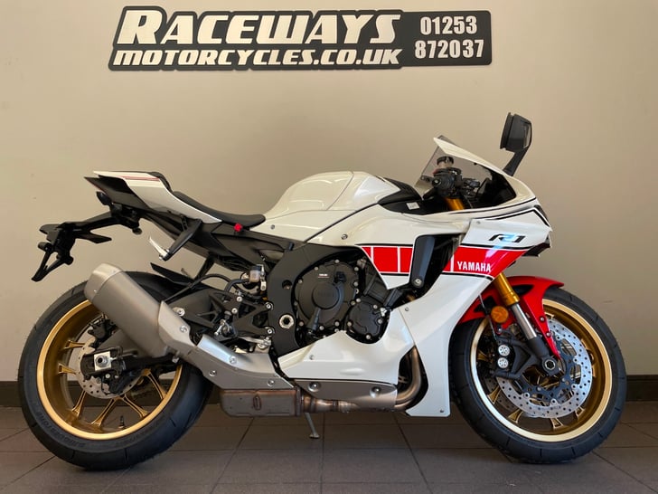 Used Yamaha for sale in Raceways Motorcycles Ltd