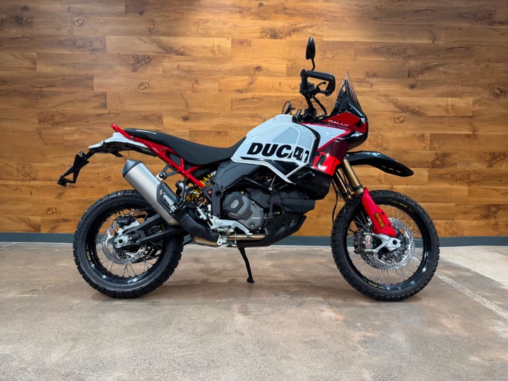 Ducati DESERTX RALLY