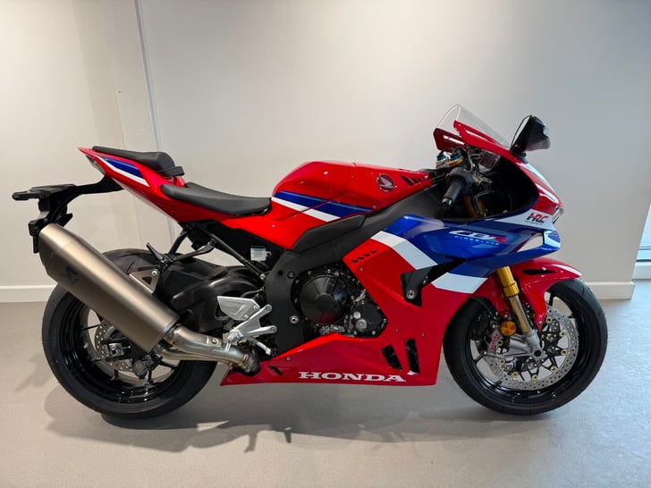 Honda CBR1000RR-R FIREBLADE SP