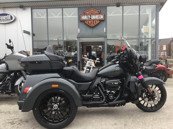 Harley-Davidson TRI GLIDE ULTRA 