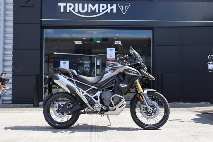 Triumph TIGER 1200 RALLY PRO