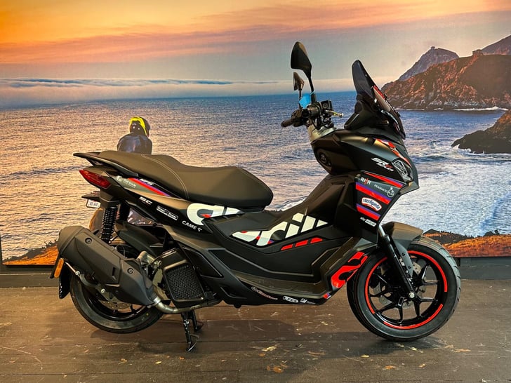 Aprilia SR GT 125 REPLICA 125 CVT