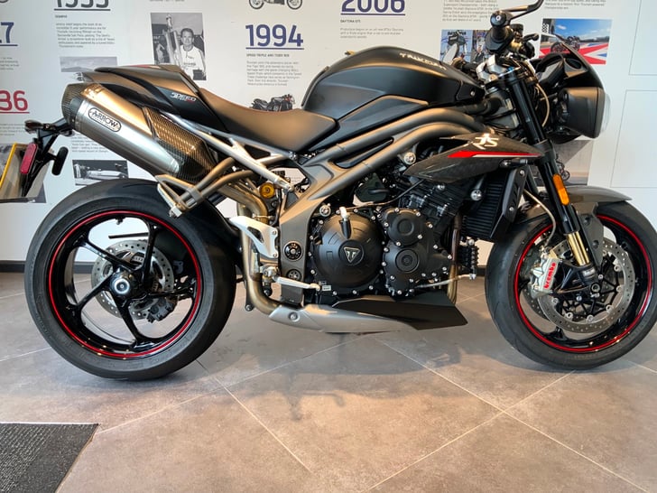 Triumph SPEED TRIPLE 1050 RS
