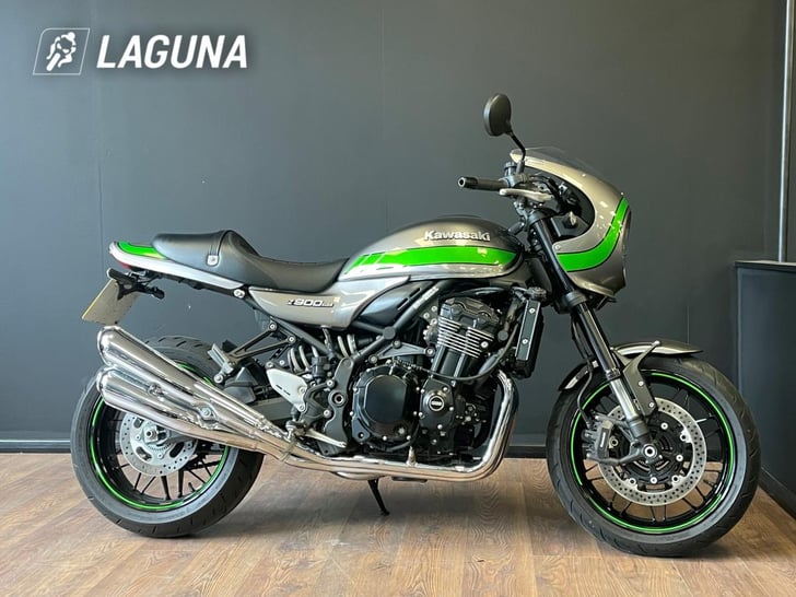 Kawasaki Z900 RS CAFE 4 INTO 4 EXHAUST 