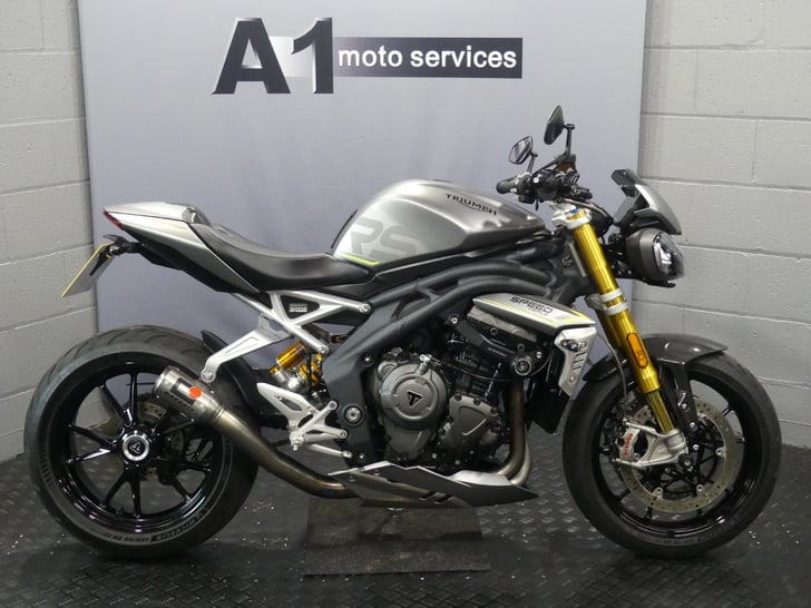 Triumph SPEED TRIPLE 1200 RS