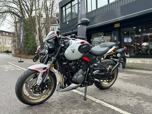 Watch video of Triumph TRIDENT 800 TRIDENT 800 in Croydon