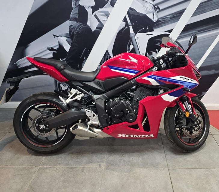 Honda CBR650R E-CLUTCH