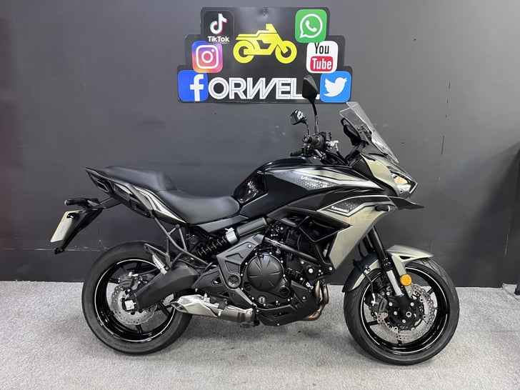 KAWASAKI VERSYS 650 JPFAN 23Y 