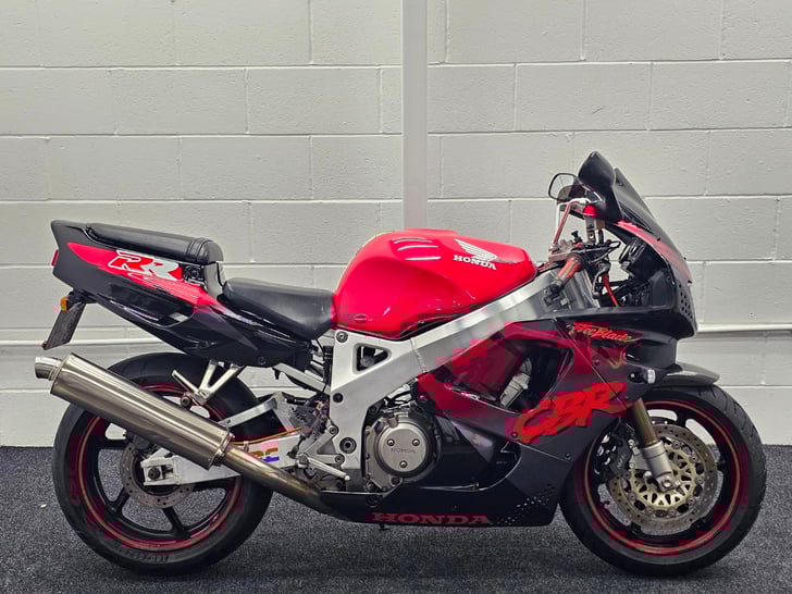 Honda CBR900RR FIREBLADE