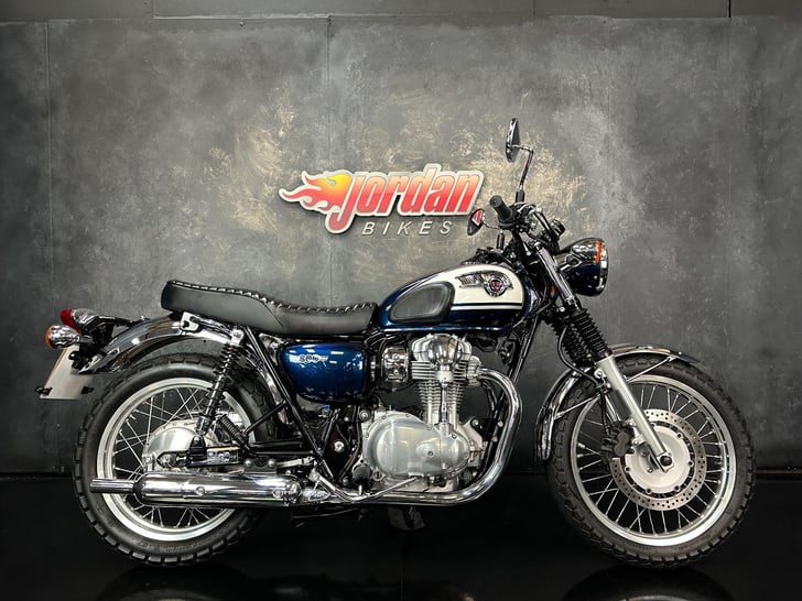 Kawasaki W800