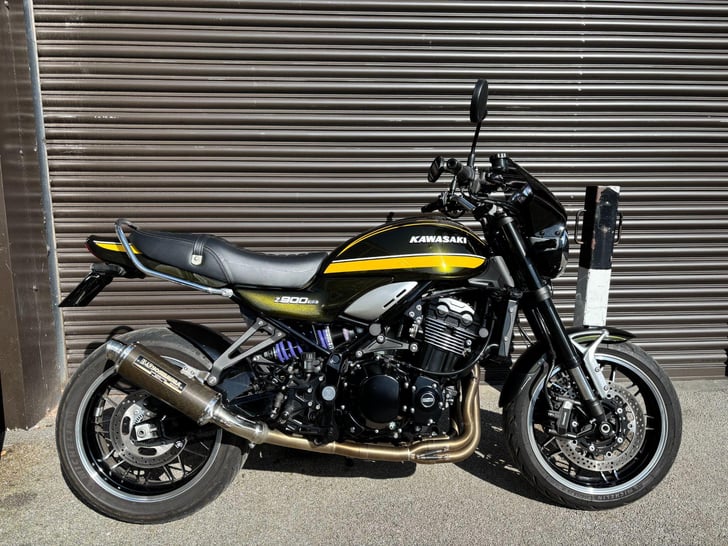 Kawasaki Z900 RS 900 MODERN CLASSIC