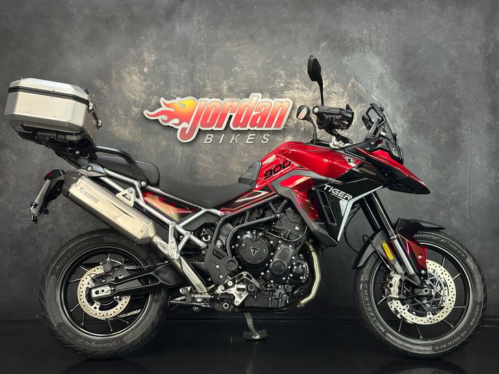 TRIUMPH TIGER 900 GT
