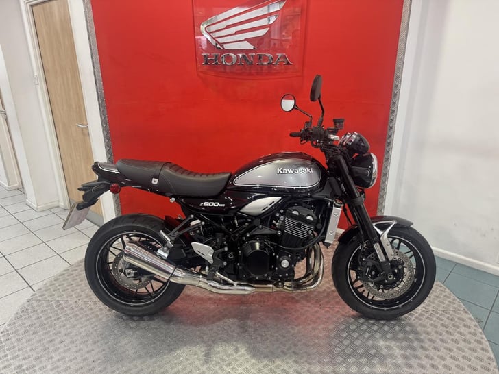 Kawasaki Z 900RS