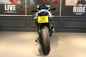 Used Kawasaki NINJA H2 NINJA H2 998 CARBON HYPERSPORT for sale in Watford | Image 3
