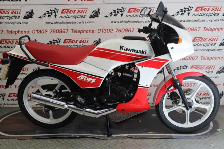 Kawasaki AR125