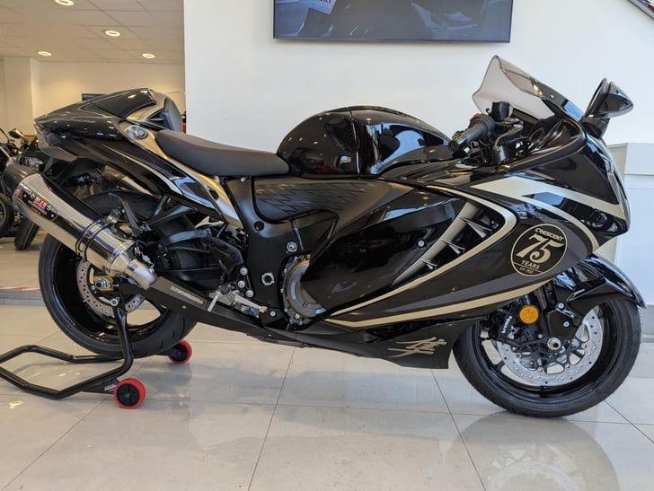 Suzuki GSX1300R HAYABUSA