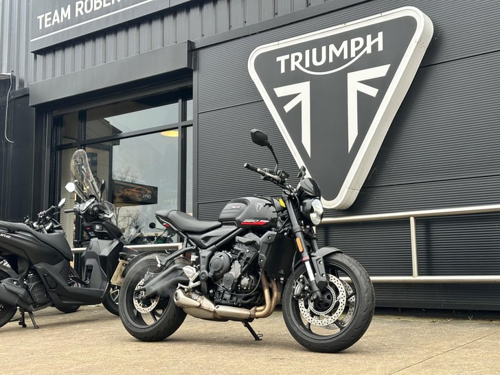 Triumph TRIDENT 660