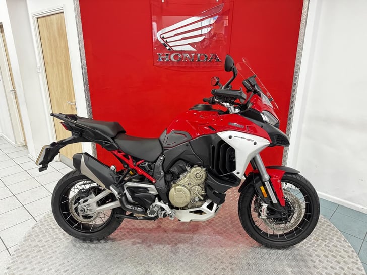 Ducati MULTISTRADA V4 RALLY