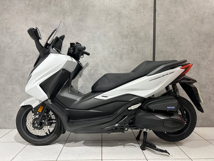 HONDA FORZA 350