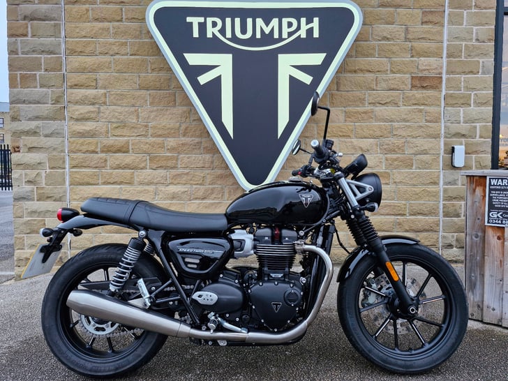 Triumph SPEED TWIN 900