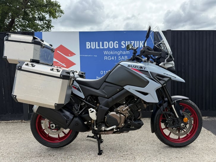 Suzuki V-STROM 1050