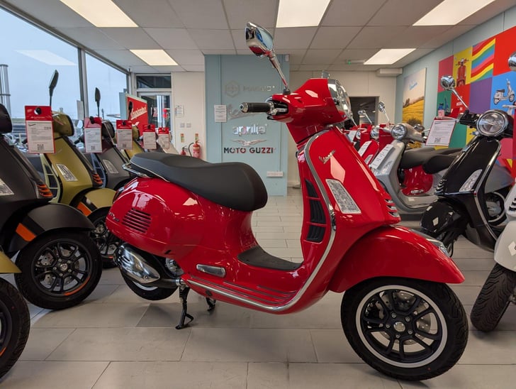 Piaggio VESPA GTS 310 SUPERSPORT CVT