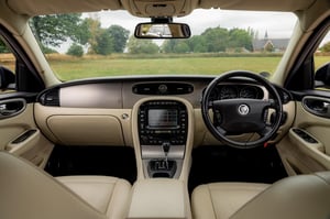 Watch video of Jaguar XJ XJ 2.7 TD SPORT PREMIUM 4DR in Chesterfield